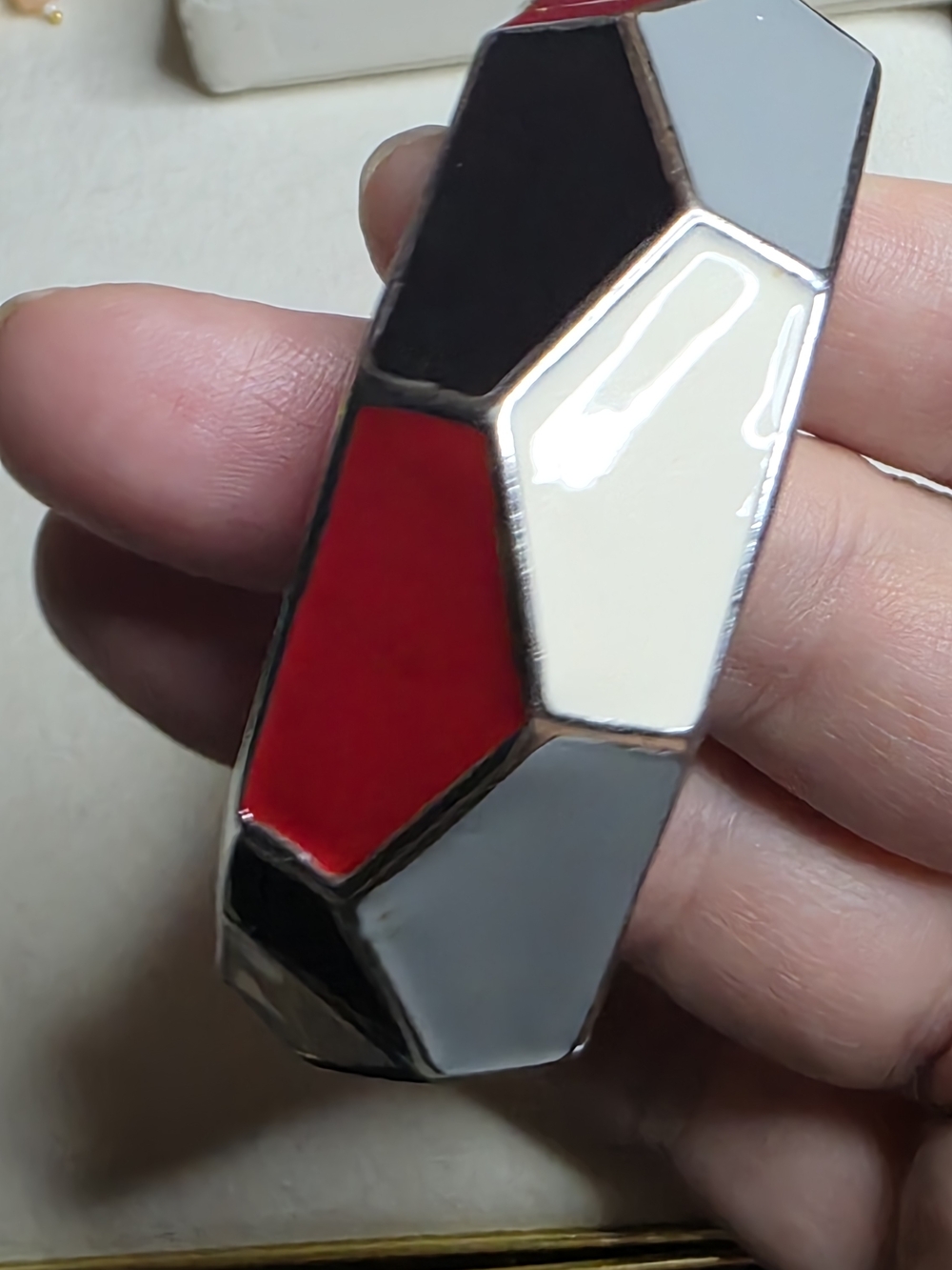 Geometric Enamel Hinged Bangle Bracelet Red Black White Silver Tone - Picture 5 of 9
